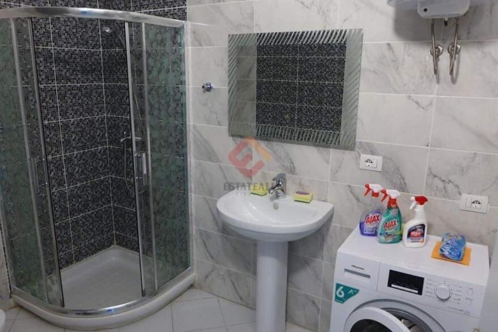 Apartamento Entdecke Melodie Des Meeres Vlorë